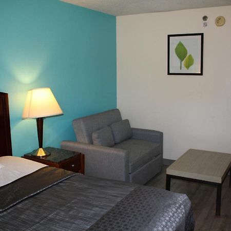 Executive Inn And Suites Уичито-Фолс Экстерьер фото